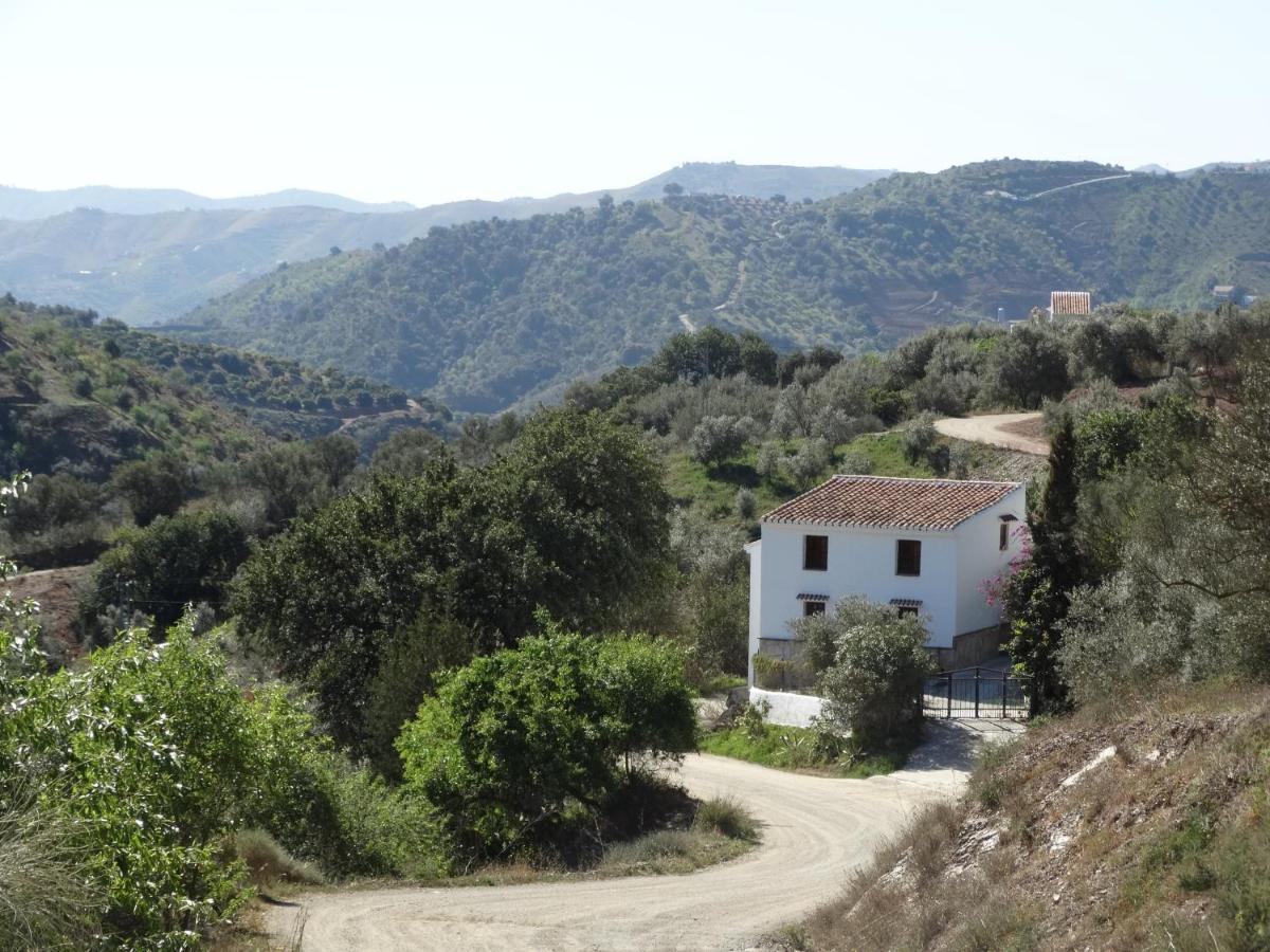 Cortijo Loma Leon *