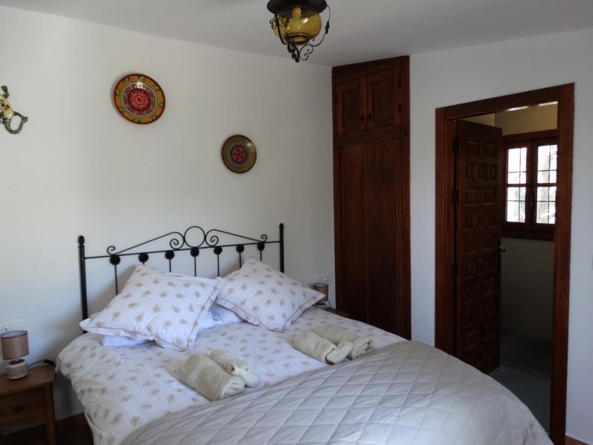 Couette-café Cortijo Loma Leon *