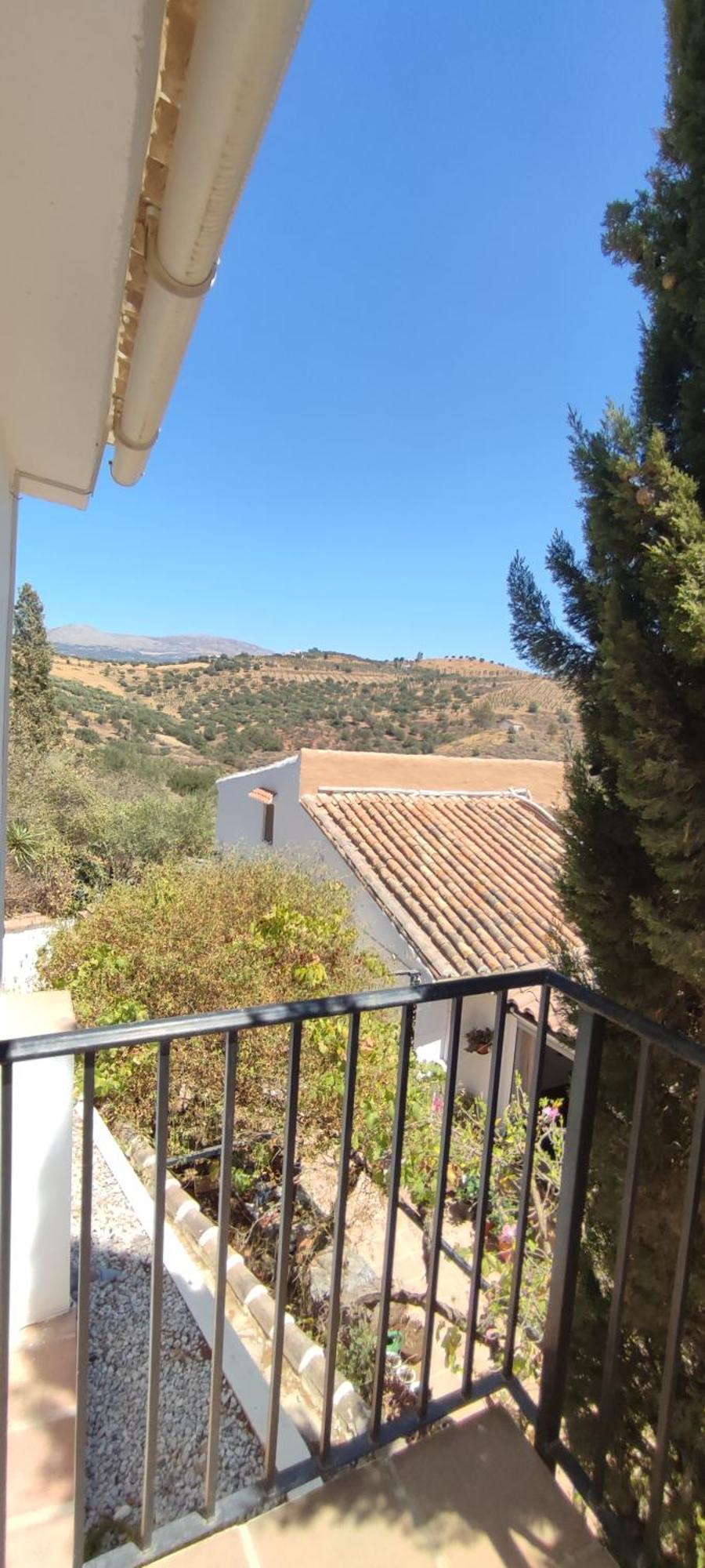 Cortijo Loma Leon * Cutar